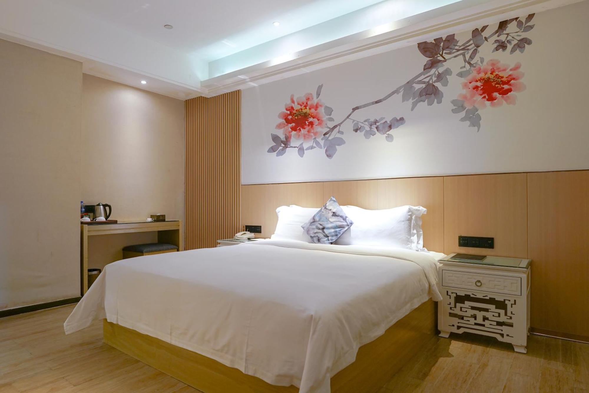 Paco Hotel Tiyuxilu Metro Guangzhou-Free Shuttle Bus During Canton Fair Exterior photo