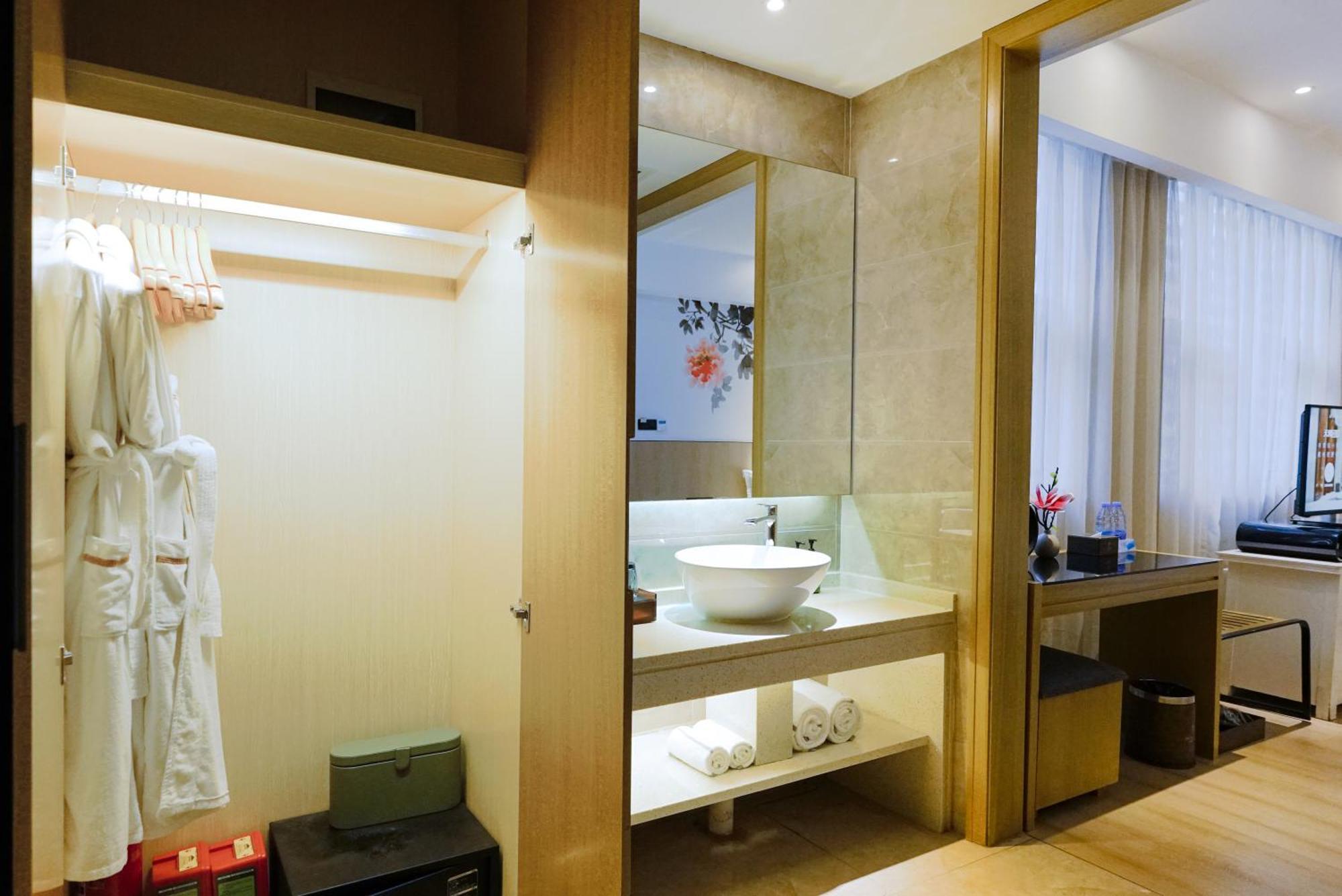 Paco Hotel Tiyuxilu Metro Guangzhou-Free Shuttle Bus During Canton Fair Exterior photo
