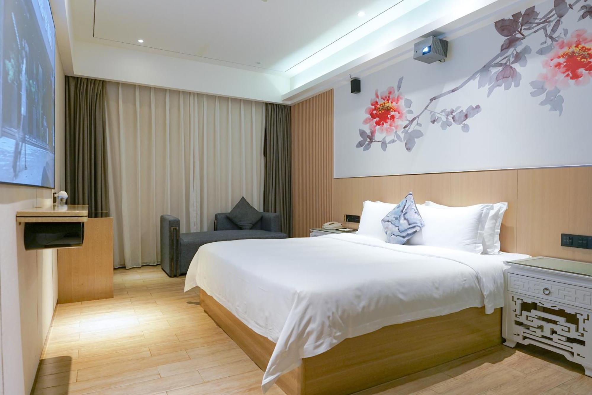 Paco Hotel Tiyuxilu Metro Guangzhou-Free Shuttle Bus During Canton Fair Exterior photo